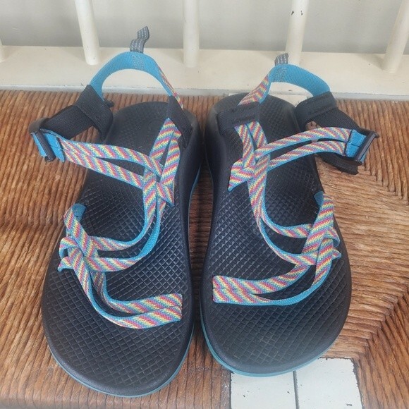 Chaco ZX/1 Strappy Rainbow Fiesta Sandals Outdoor Water Hiking Youth 5 - Picture 1 of 10